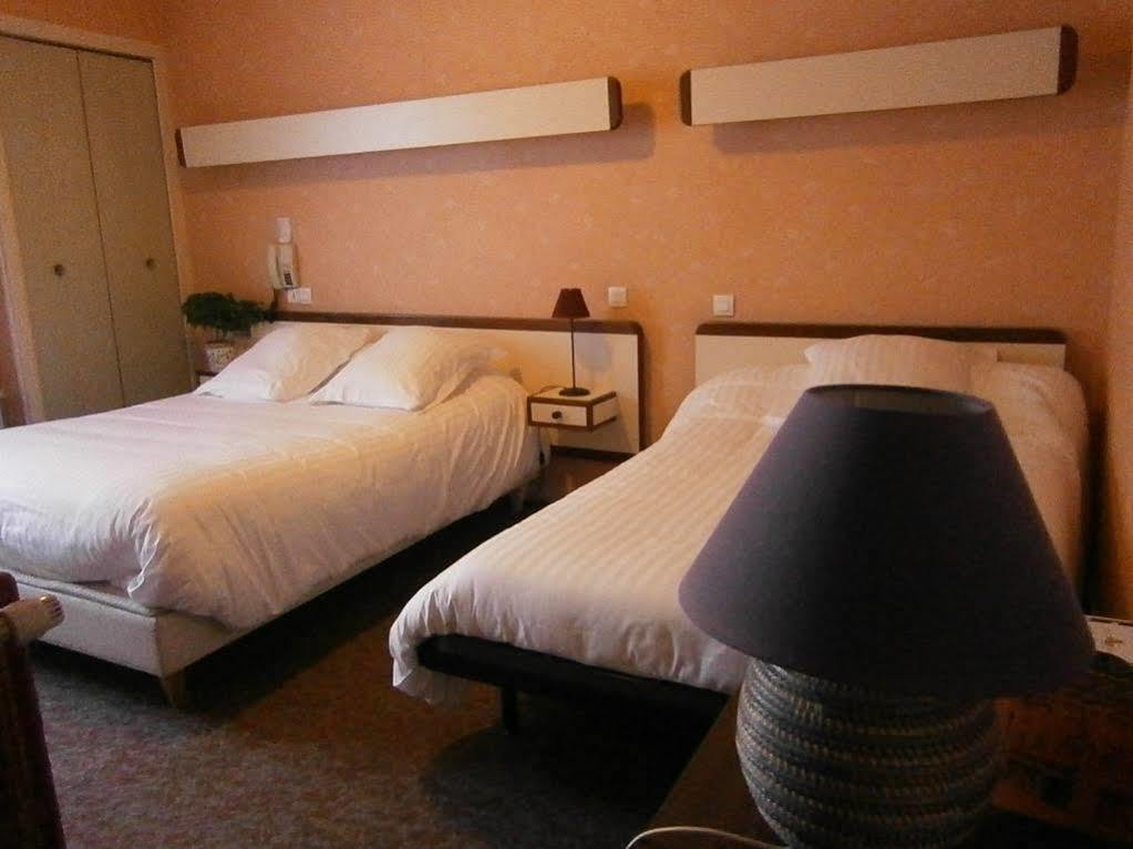 Hotel Le Petit Billot Vitré Buitenkant foto