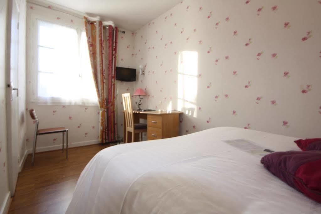 Hotel Le Petit Billot Vitré Buitenkant foto