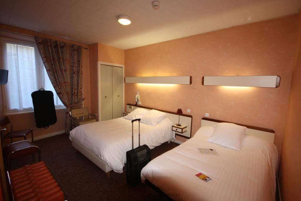 Hotel Le Petit Billot Vitré Buitenkant foto